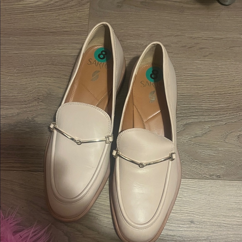 Franco Sarto Cream Leather Loafers with Metal Bit